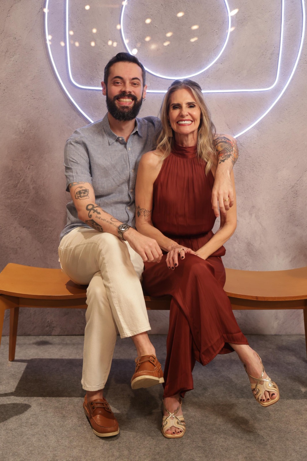 Cauê Fabiano e mãe Cristina - Foto: Globo / Beatriz Damy