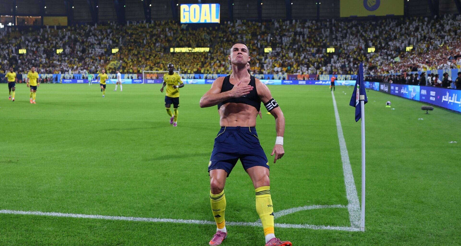 Cristiano Ronaldo incentiva Al Nassr a avançar para a contratação de jogador do Barcelona