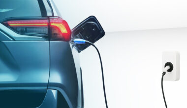 híbrido plug-in a ser carregado