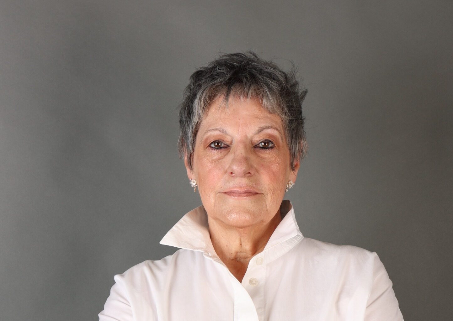 Isabel Lemos apresenta o seu primeiro livro na Biblioteca Municipal da Mealhada