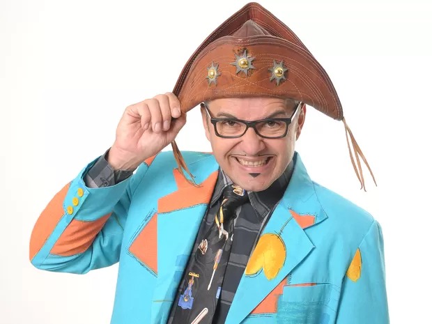 Lançamento de Livro de Rossini Macedo em João Pessoa