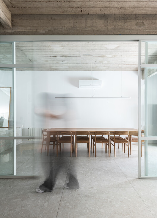 Casa Po-Yo / MMCV - Fotografia de Interiores, Madeira, Cadeira