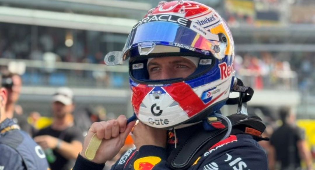 Super Max Verstappen está de volta