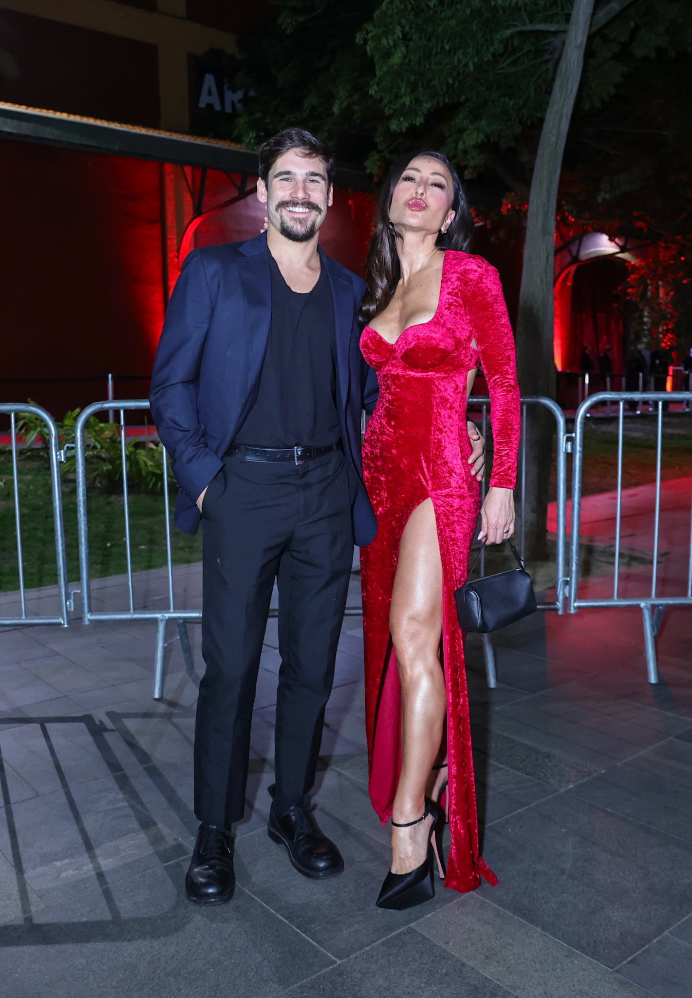 Nicolas Prattes e Sabrina Sato - Foto: Anderson Bordê /AgNews