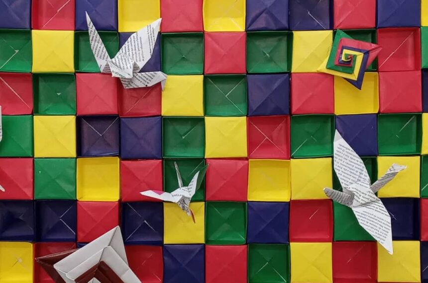 Casa do Olhar: Oficina “Arte com Origami”