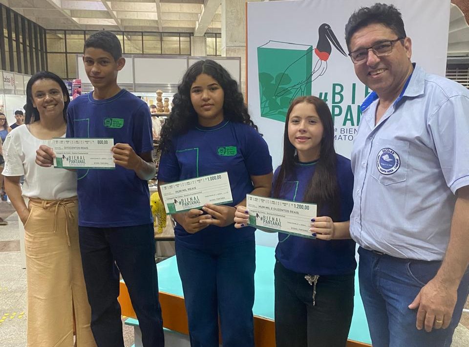 Escola Estadual Tertulina Martins de Oliveira conquista destaque na 1ª Bienal do Livro de Mato Grosso do Sul – SED