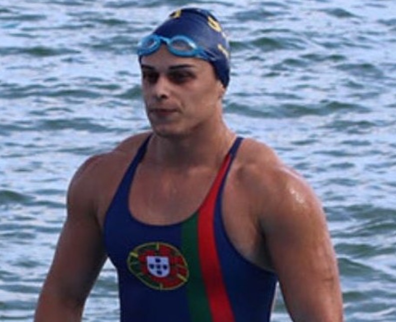 Federação portuguesa não sabe quem é Hanna Caldas, mas caso da nadadora transgénero de Vizela é destaque na imprensa internacional