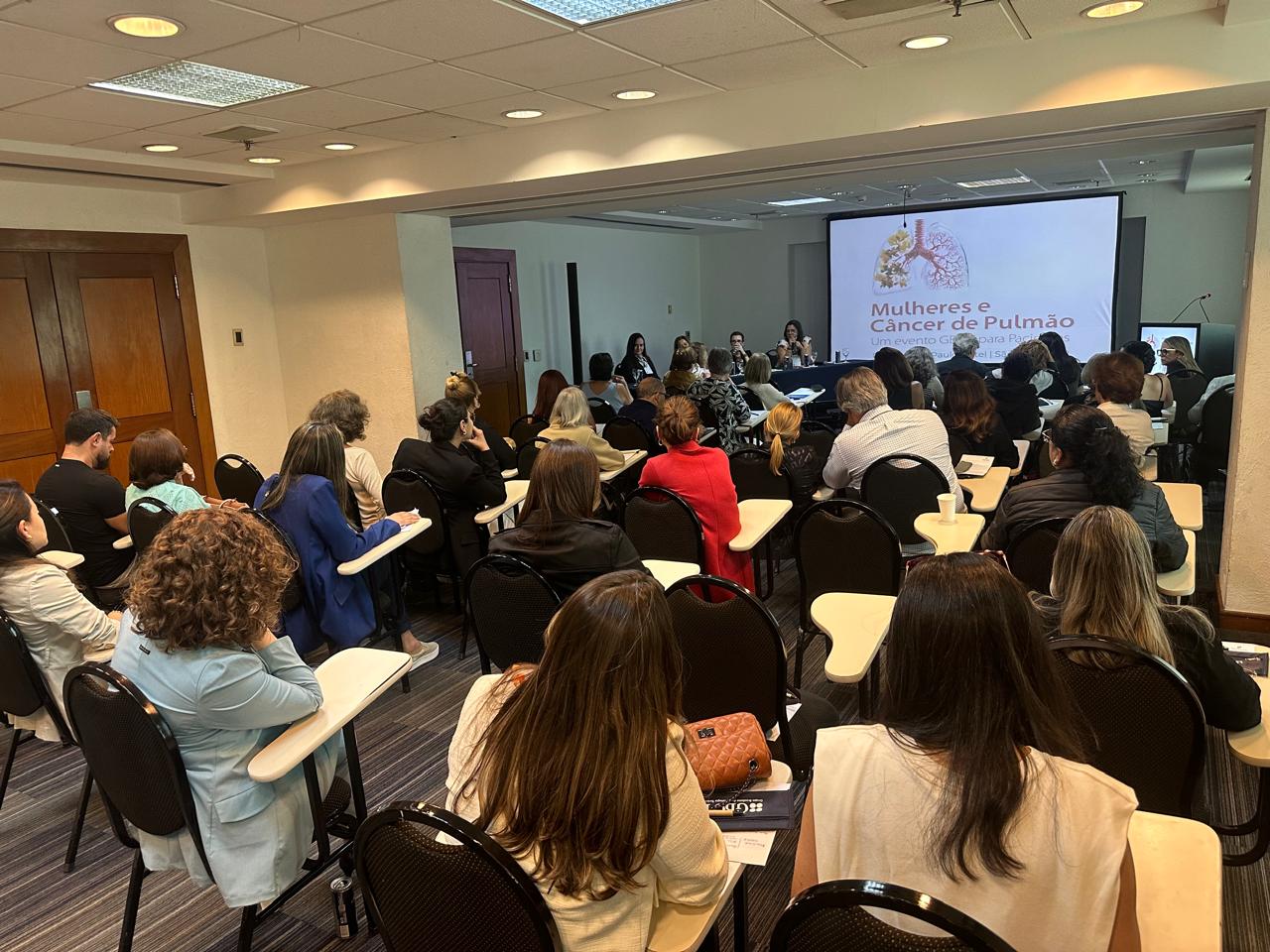 MULHERES COM CÂNCER DE PULMÃO GANHAM ESPAÇO DE ACOLHIMENTO E INFORMAÇÃO EM SALVADOR