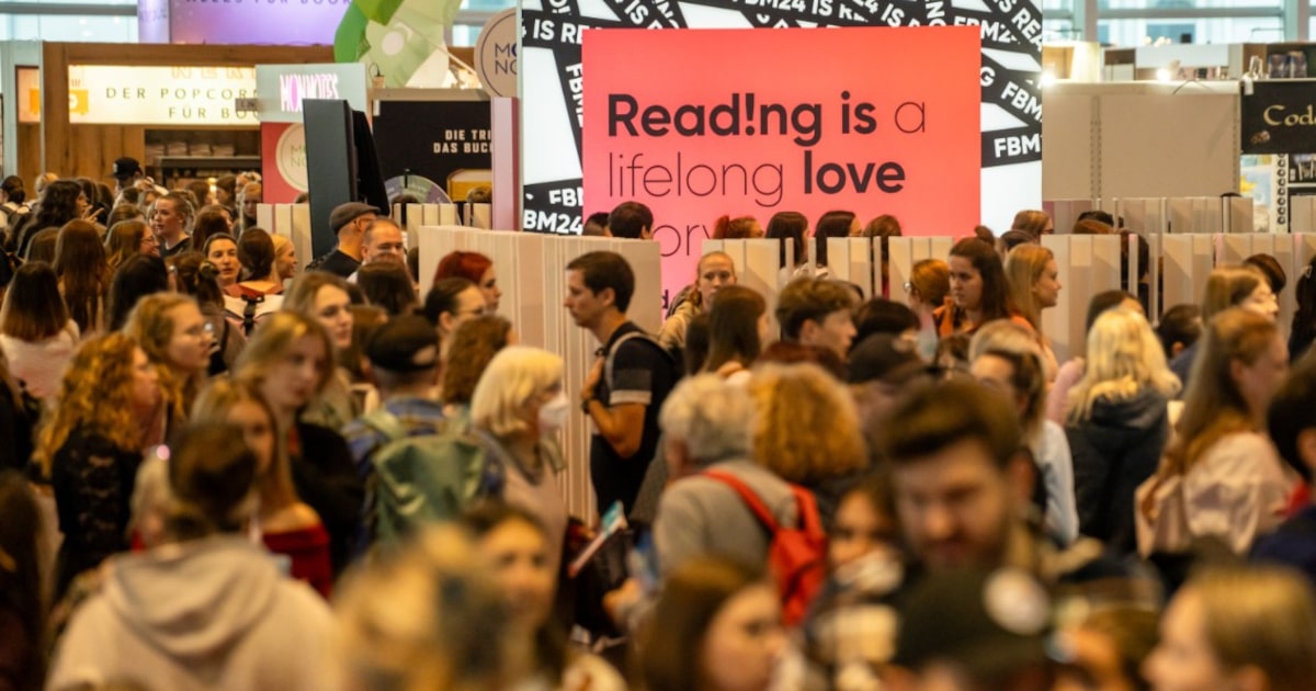 Romantasia, ‘romance cis’, ‘romanção’: O que vai estar em alta na Feira do Livro de Frankfurt 2025?