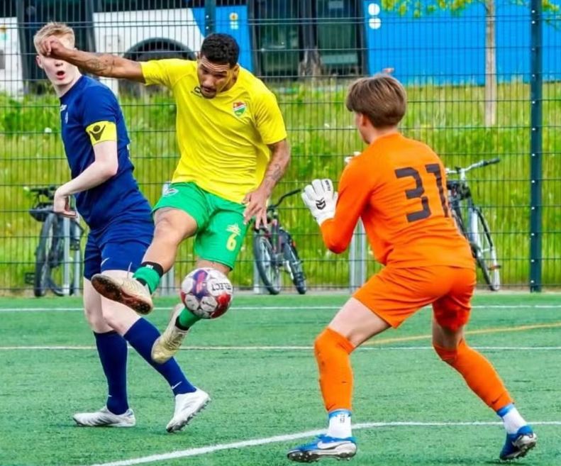 Marca 7 golos num jogo e no fim é detido por manipulação de resultados