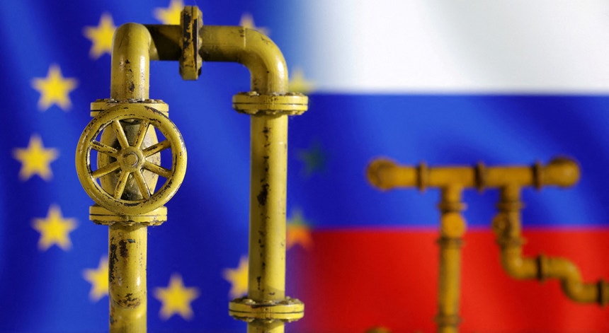 Gás russo. União Europeia parte para a eliminação de importações até ao fim de 2027