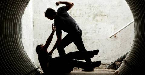 Homem agredido no Funchal foi transportado para o hospital