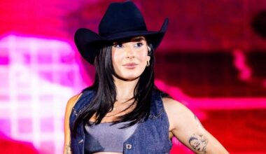 Ana Castela rebate críticas por 'não ser mais a mesma' e especialista explica por que mudar é necessário