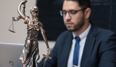 Três cursos superiores que a IA desaconselha escolher no futuro