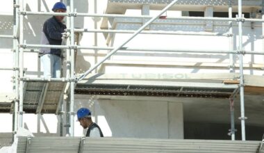 Habitação. Ministro diz que falta mão-de-obra em Portugal para construir