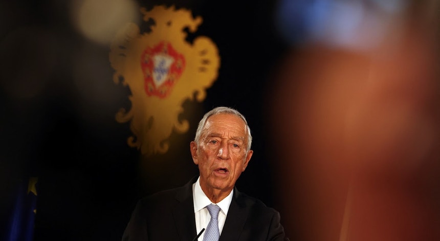 Vital Moreira considera que Marcelo ultrapassou limites constitucionais