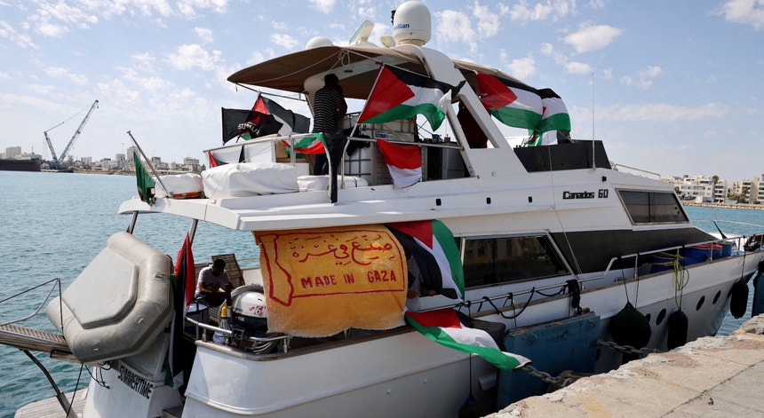 Israel confirma deportação de pelo menos 137 ativistas da flotilha de Gaza para a Turquia