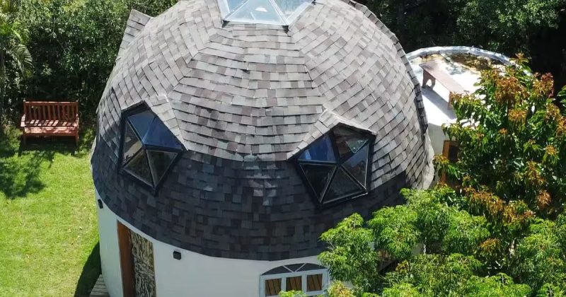 Cúpula é posicionada de forma estratégica para dar privacidade aos hóspedes - Reprodução/Pepe/ Airbnb/ ND Mais