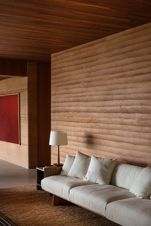 Casa Taipa / Studio [+] Valéria Gontijo - Imagem 16 de 36