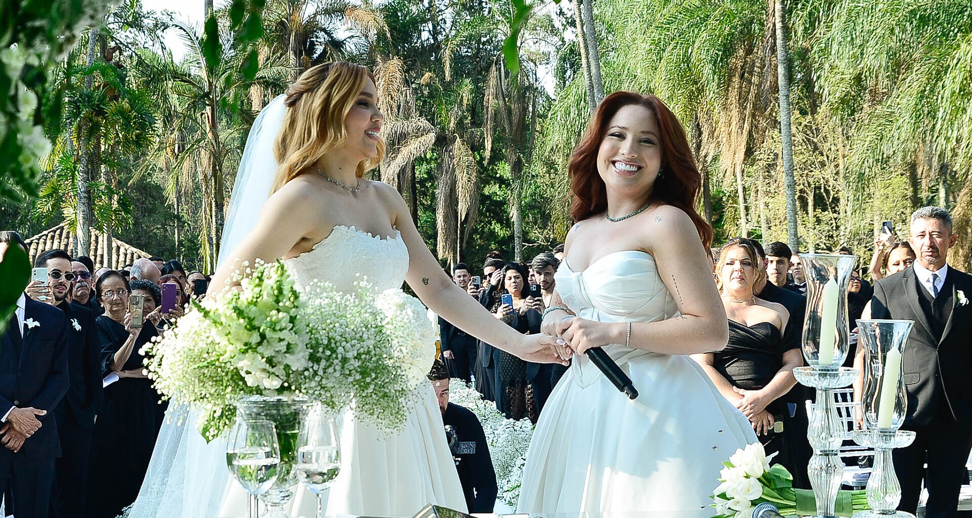 Casamento de Mari Fernandez e Júlia Ribeiro - Foto: Eduardo Martins / Brazil News