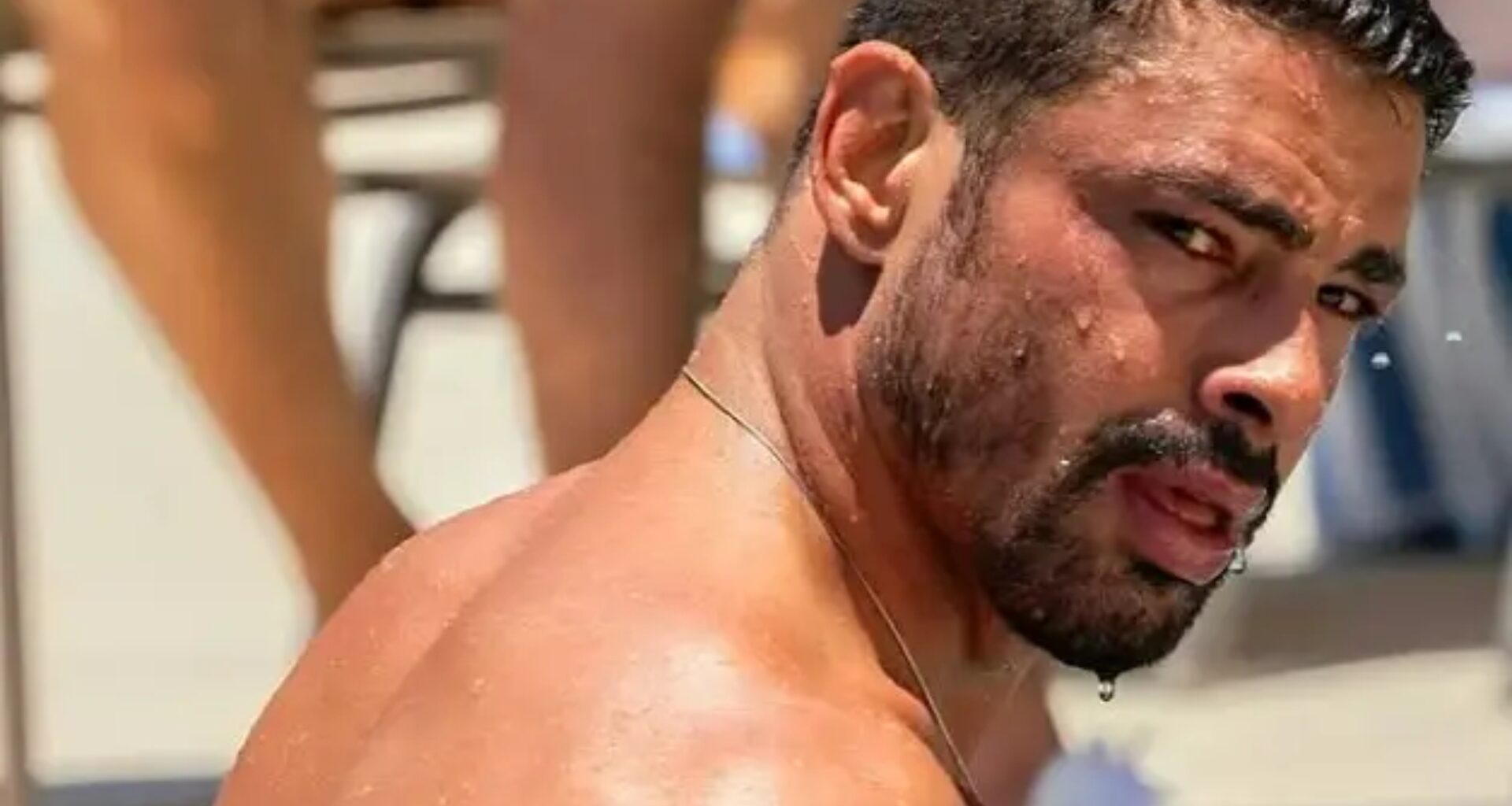 Cauã Reymond está no ar em Vale Tudo