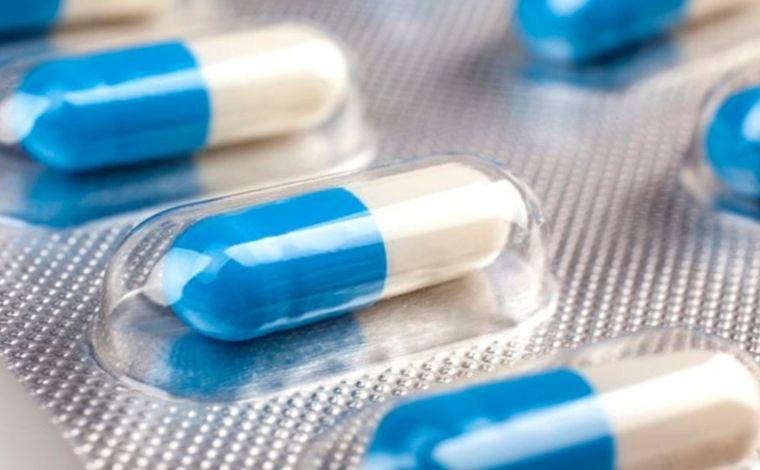 Por que médicos estão cortando o omeprazol das receitas e o que usar no lugar