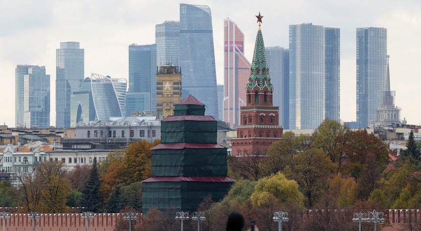 Rússia avisa União Europeia. Ajuda à Ucrânia com ativos russos implica "juros"