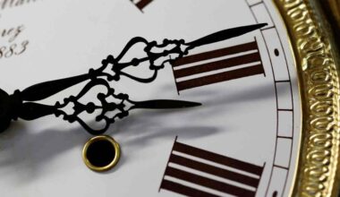 Relógios atrasam uma hora na madrugada de domingo