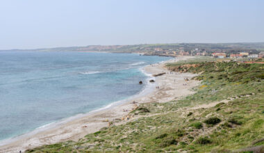 Na luta contra a extinção, aldeias na Sardenha estão a vender casas por 1 euro