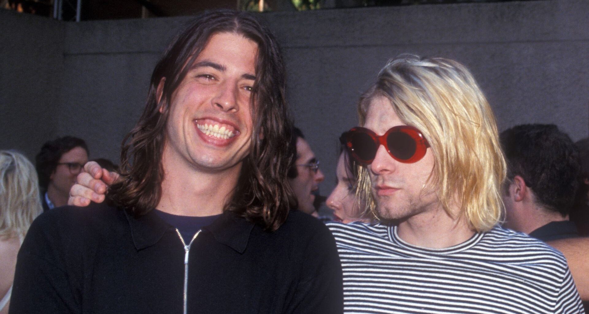 Dave Grohl e Kurt Cobain, do Nirvana, em 1993