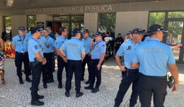 Polícias saem à rua contra "desinteresse do Governo pelos problemas dos profissionais"