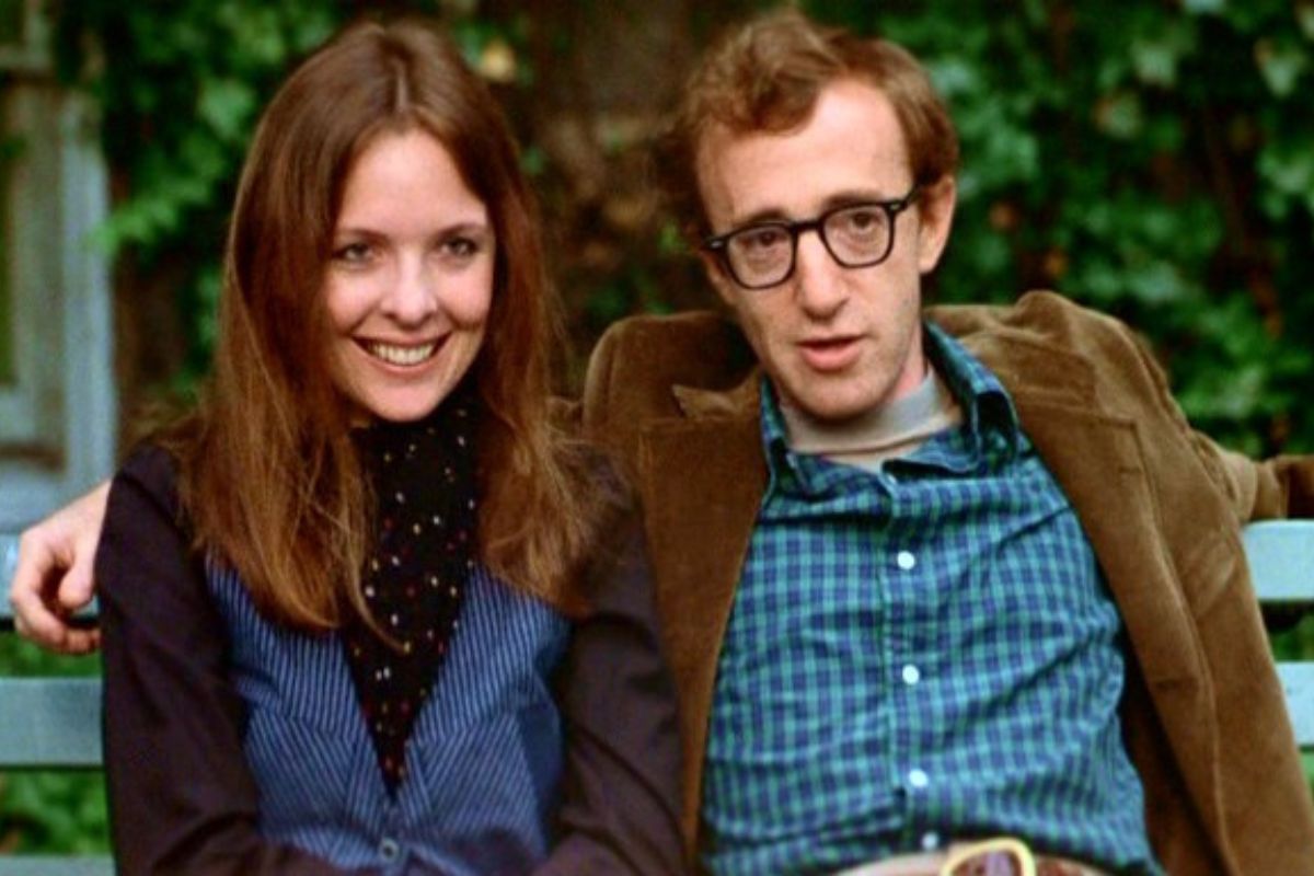Diane Keaton e Woody Allen no filme Annie Hall