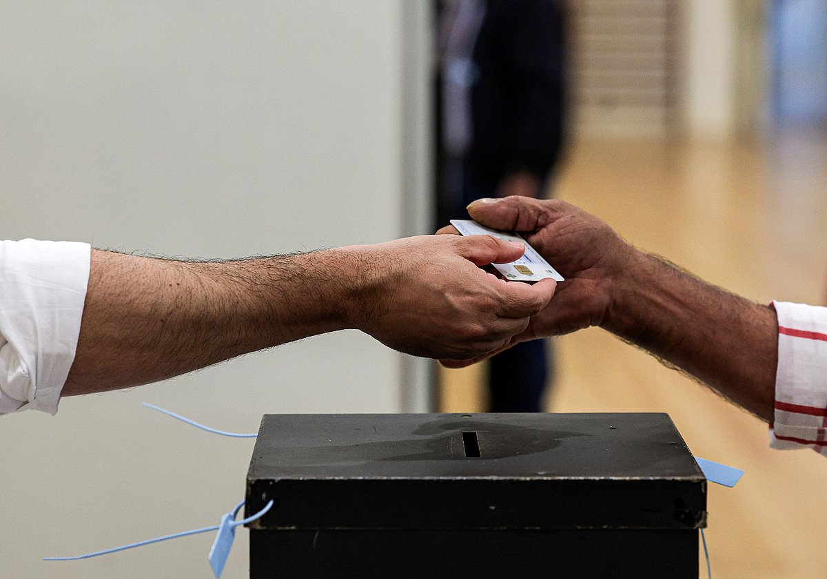Montenegro e Carneiro Iniciam Festa Democrática