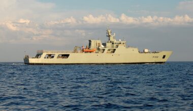 Disparo Acidental Causa Danos em Ponta Delgada