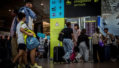 PSP Prolonga Permanência de Ex-Inspetores do SEF nos Aeroportos