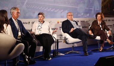 "Há condições para o aeroporto estar a funcionar em 2031, se não está a acontecer é porque alguém não quer"