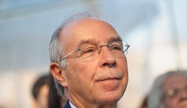 Presidenciais: Livre longe de Seguro, Rui Moreira aproxima CDS de Marques Mendes - Diário de Notícias