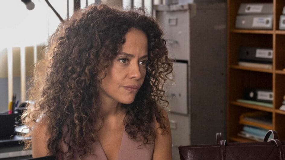 dona de mim resumo capitulo segunda feira 13 de outubro de 2025