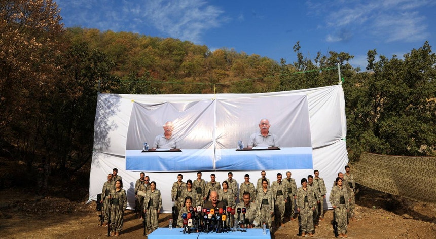 PKK anuncia retirada completa da Turquia após 40 anos de luta armada