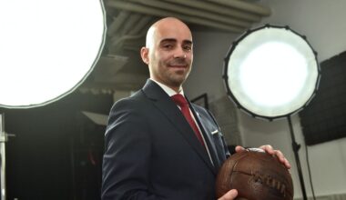 Manteigas formaliza candidatura e desvaloriza Van Gaal: «Não conhece o Benfica»