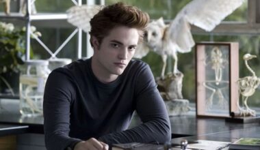 Robert Pattinson como Edward Cullen em 'Crepúsculo'