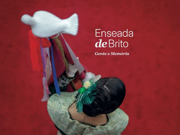 Enseada de Brito - um lugar e um livro movido a paixão