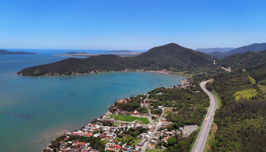 Lançamento de livro celebra a cultura açoriana na Enseada de Brito