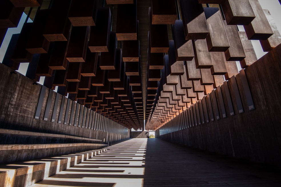 O National Memory, em Montgomery, no estado do Alabama — Foto: Bloomberg