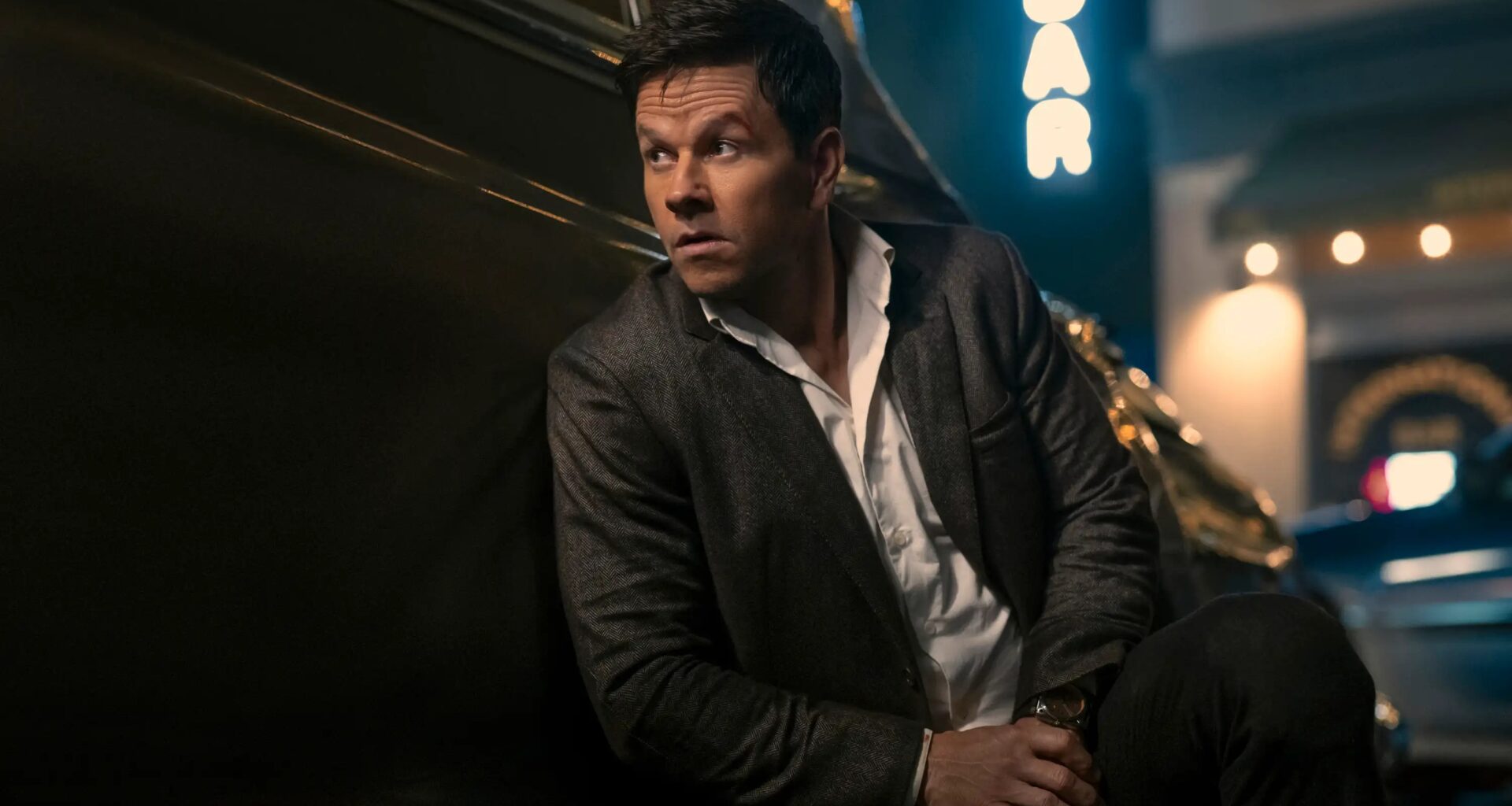 filme de Mark Wahlberg é enorme desilusão para fãs do realizador Shane Black