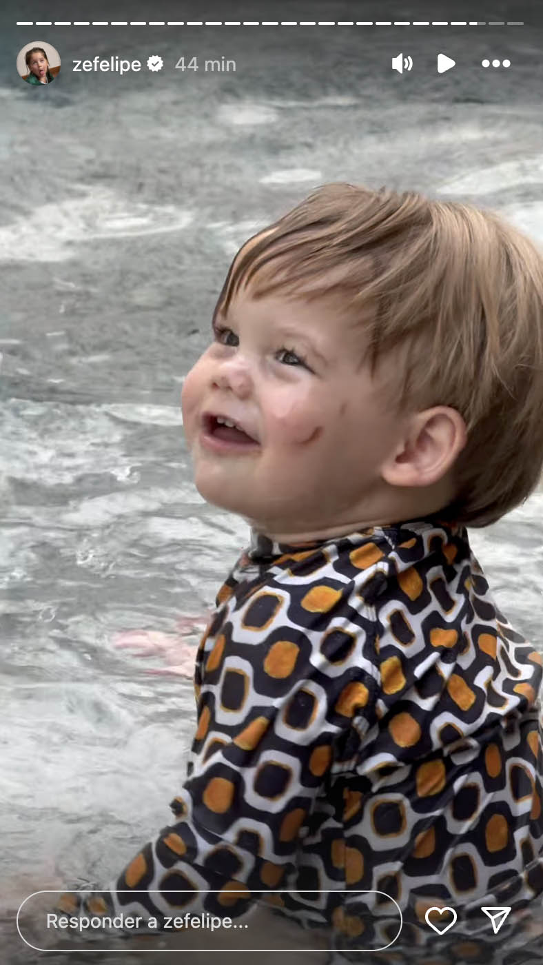 Zé Felipe faz festa na piscina para os filhos - Foto: Reprodução / Instagram