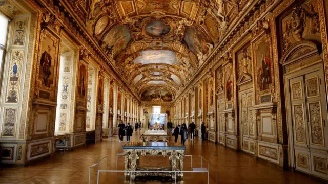 Galeria de Apolo, no Louvre