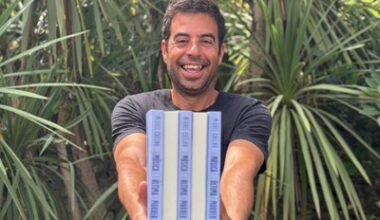 Apresentação do livro “A Música é a Última a Morrer”