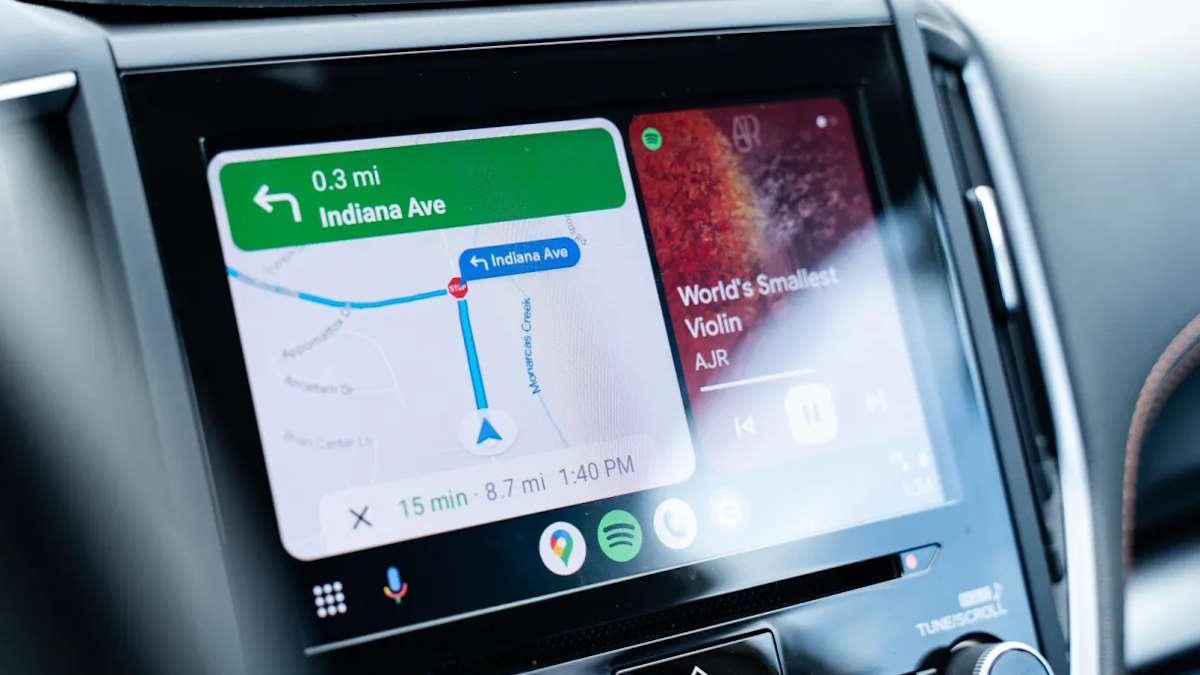 Google Maps Android Auto interface experiência