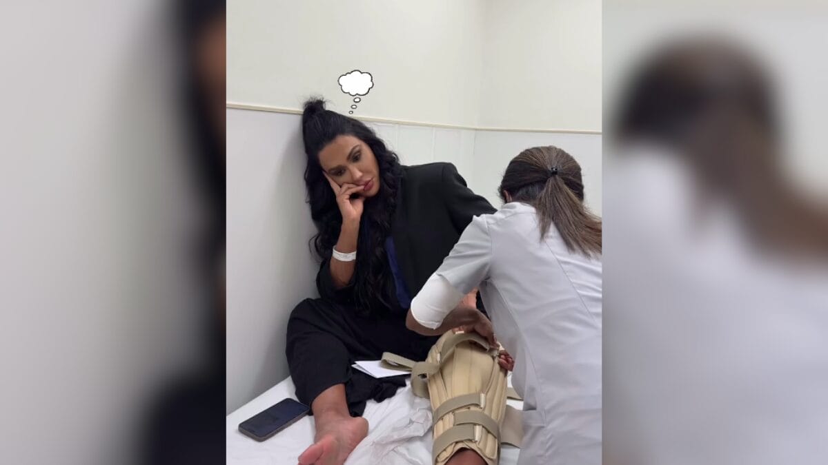 Gracyanne Barbosa deixa o hospital em cadeira de rodas após lesão no Dança dos Famosos